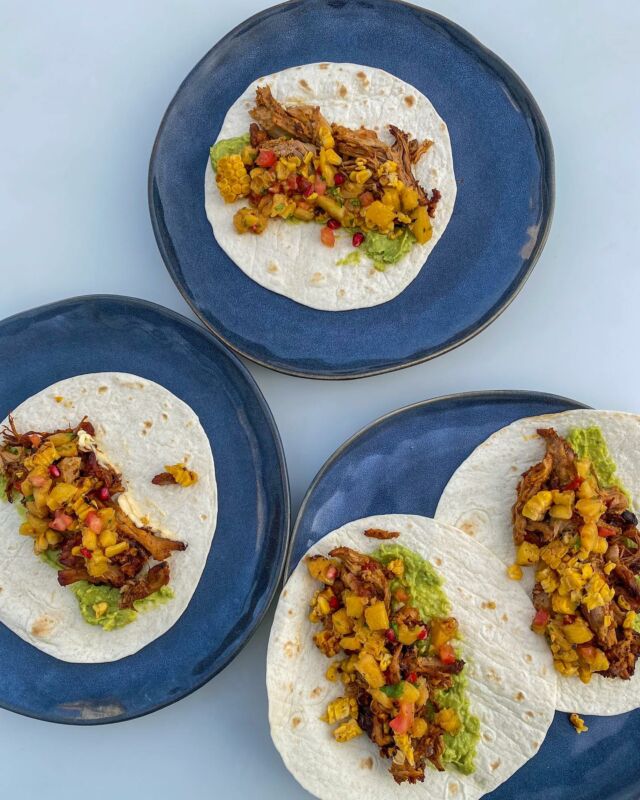Pulled pork wrap, salsa d'ananas, mais grillé, guacamole, mayonnaise srirasha  #pulledpork #homemadefood