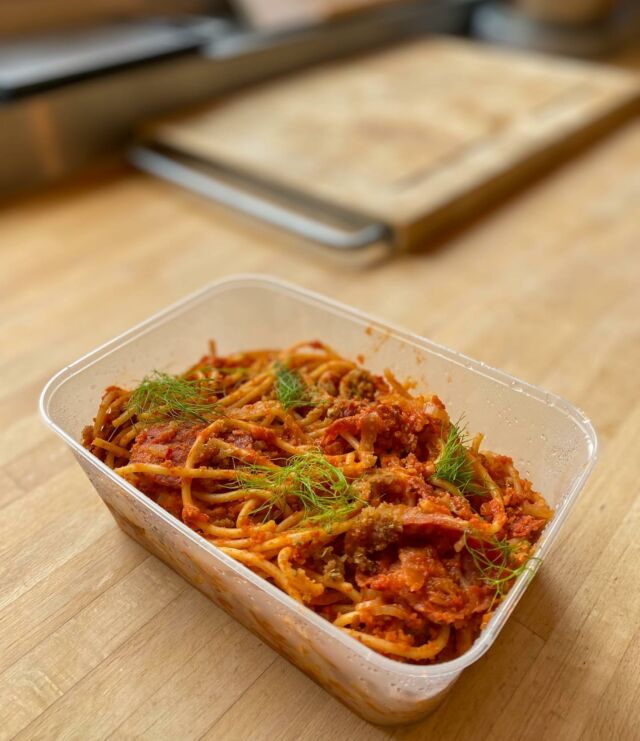Spaghettis au saucisson piquant, fenouil et tomates #spaghetti #homemadefood
