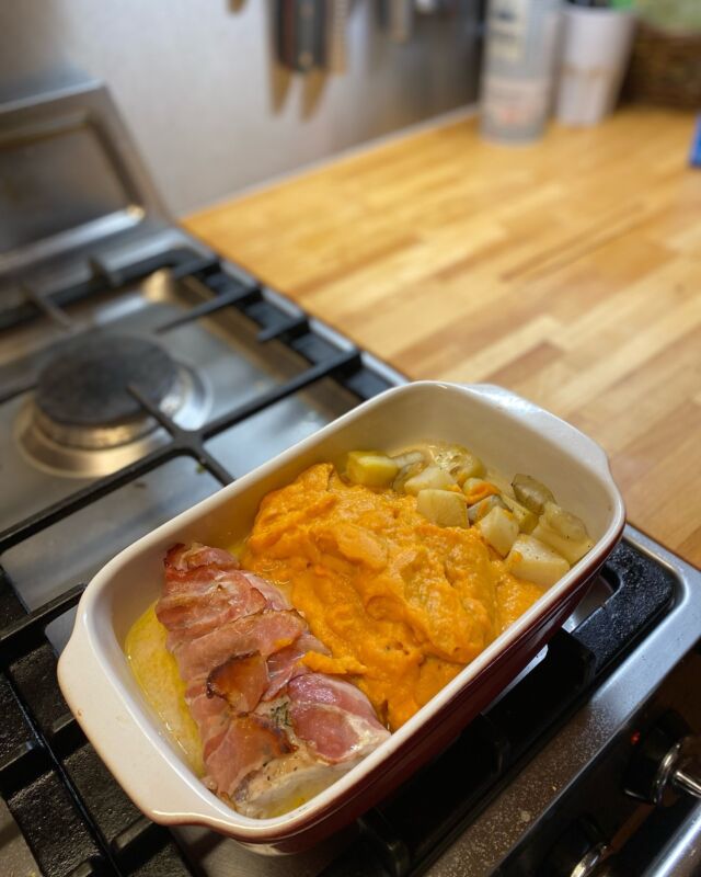About last night : Rôti de lotte lardé, purée de patates douces, légumes racines #lotte #homemadefood