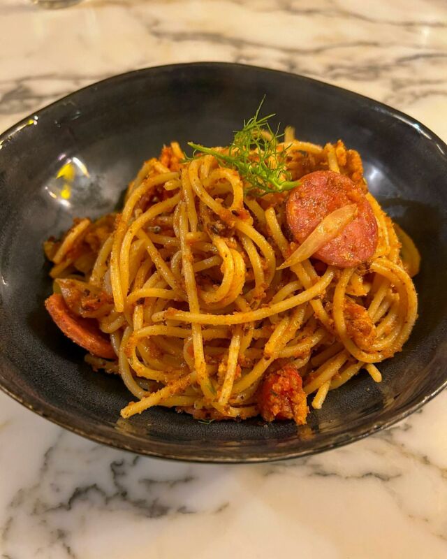 Spaghettis au saucisson italien piquant, fenouil et tomates #spaghetti #homemadefood