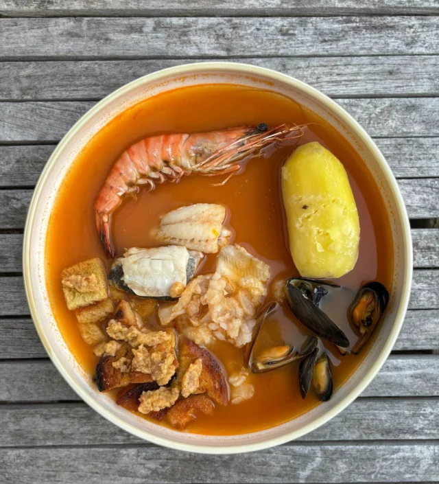 Bouillabaisse à ma taçon, rouille et croutons #bouillabaisse #homemadefood
